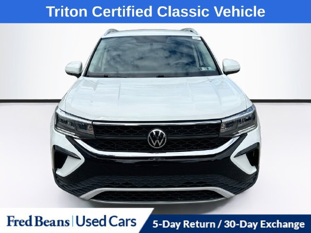 Used 2022 Volkswagen Taos SE AWD/4WD image 2
