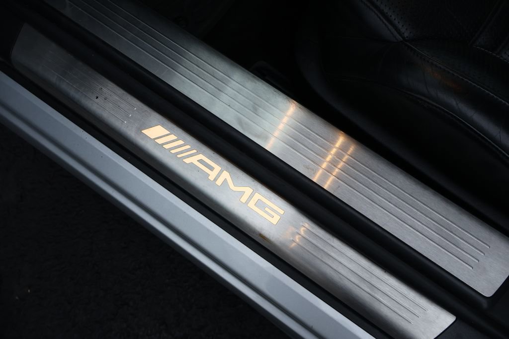 Used 2013 Mercedes-Benz SL 63 AMG image 25