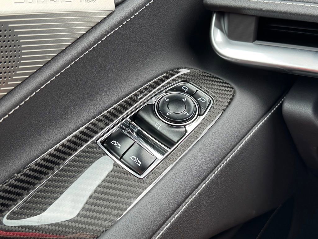 Used 2025 Chevrolet Corvette Z06 w/ Battery Protection Package image 39