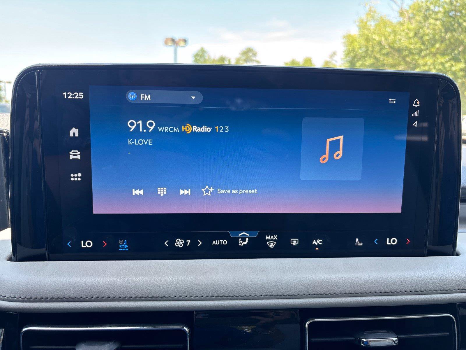Used 2025 Lincoln Aviator 2WD image 24