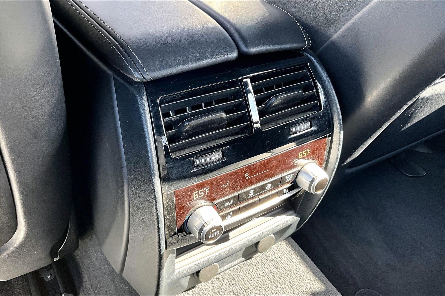 Used 2018 BMW M5 w/ Executive Package image 34