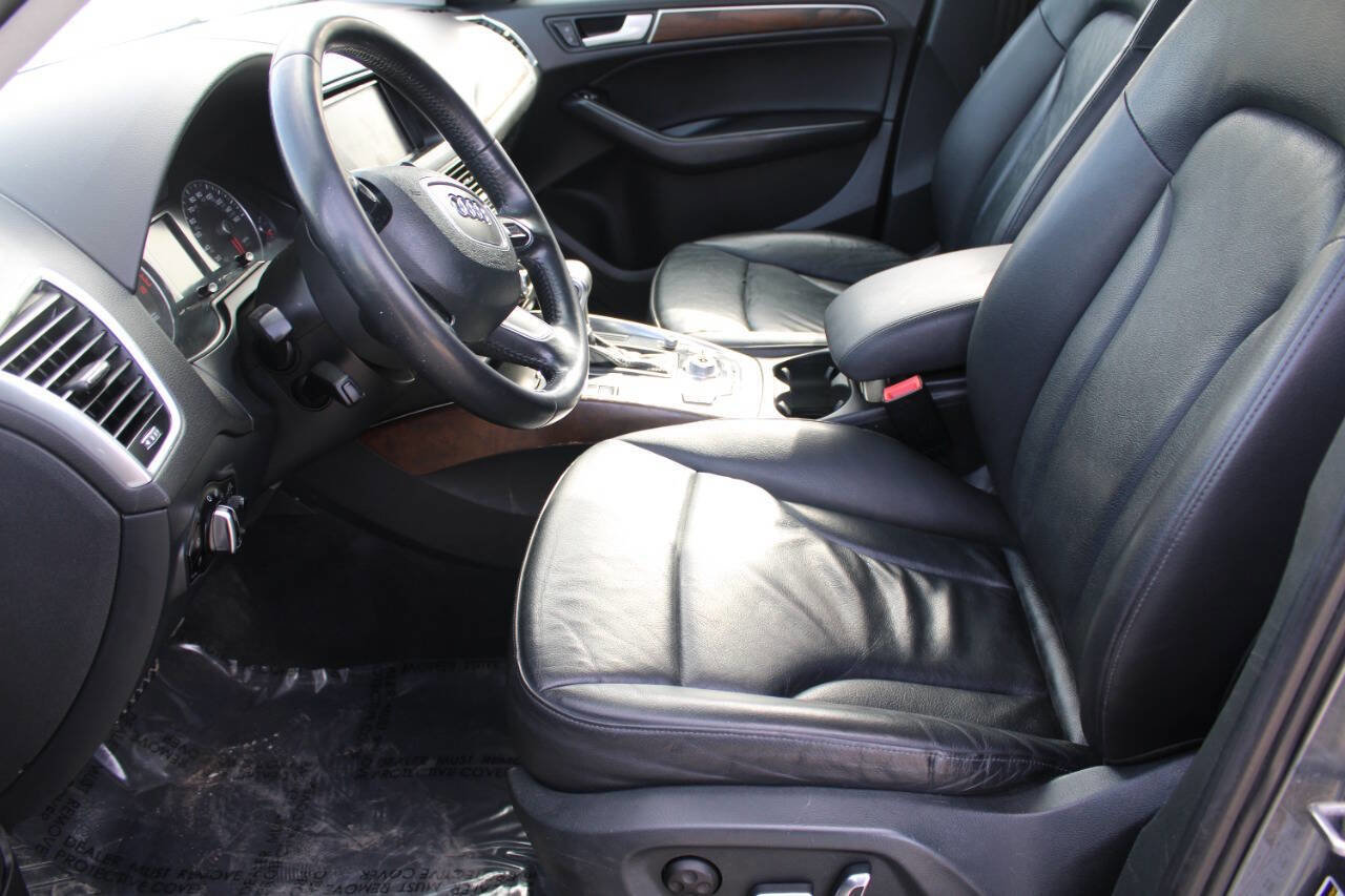 Used 2015 Audi Q5 2.0T Premium image 12