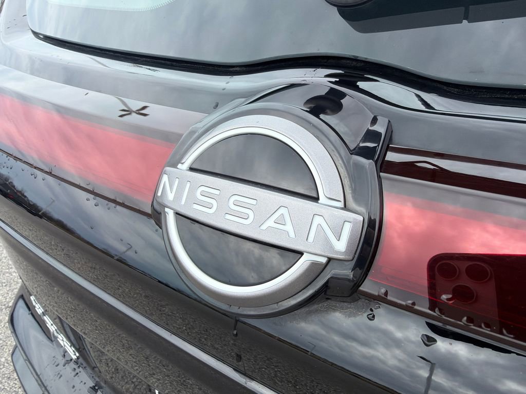 Used 2023 Nissan Kicks SV image 39