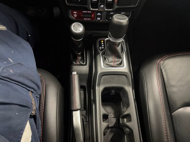 Used 2020 Jeep Gladiator Rubicon AWD/4WD image 16