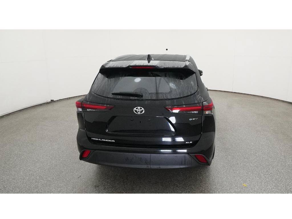 Used 2026 Toyota Highlander XLE AWD/4WD image 9