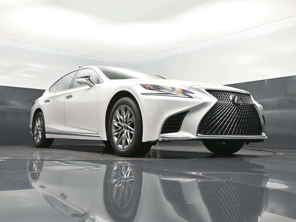 Used 2018 Lexus LS 500 w/ Interior Upgrade Package RWD image 44