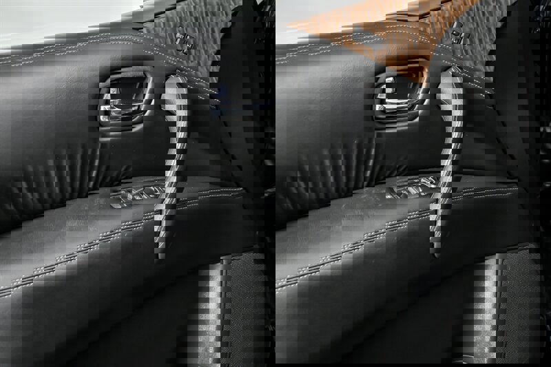 Used 2019 Nissan Armada SL w/ Premium Package image 17