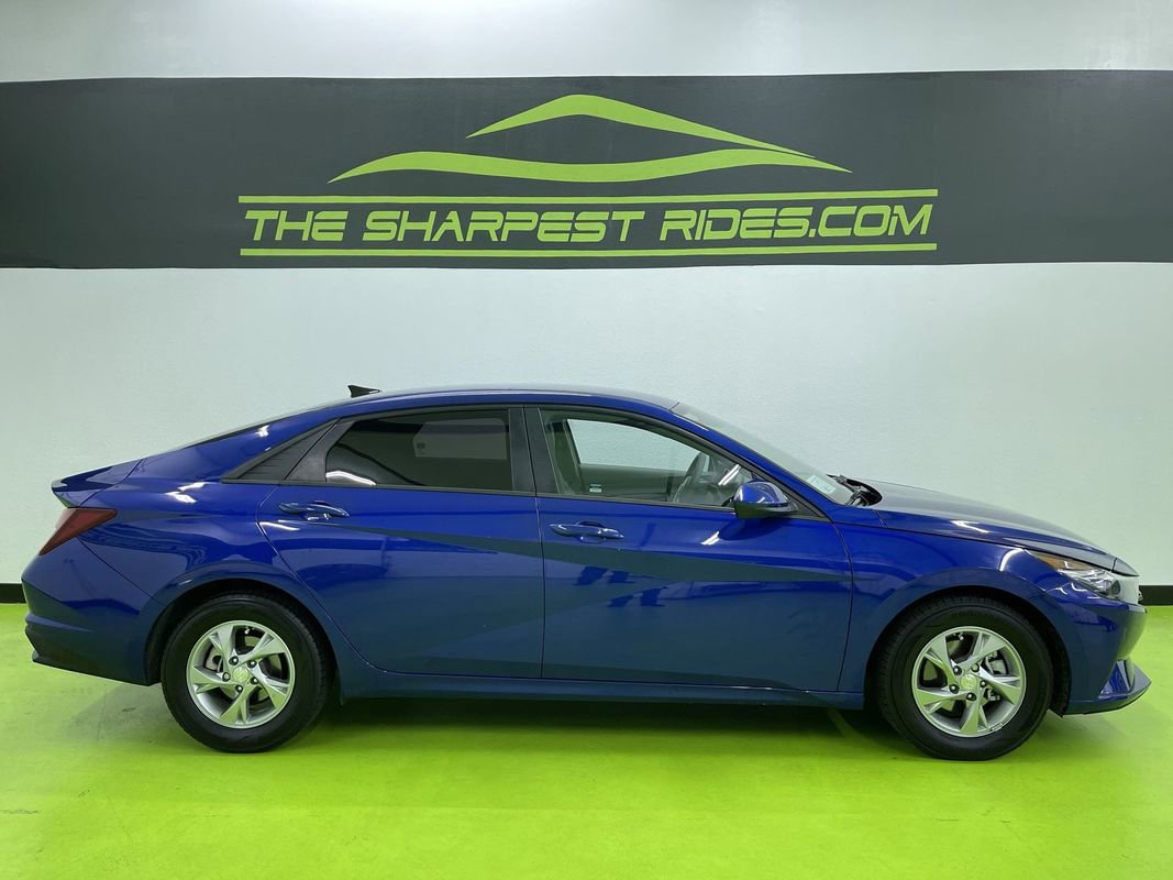 Used 2021 Hyundai Elantra SE image 11