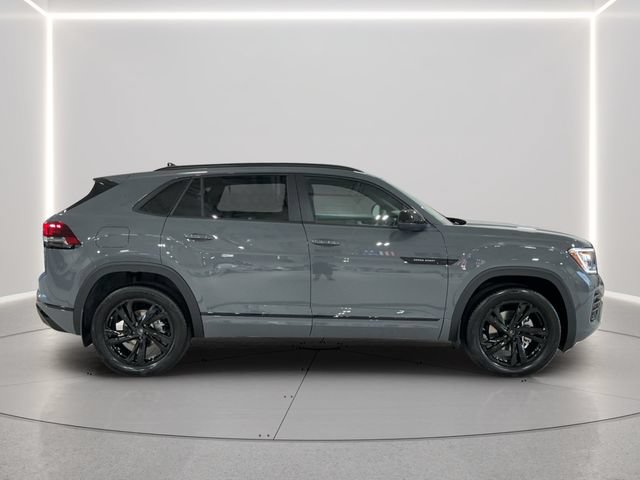 New 2026 Volkswagen Atlas Cross Sport SEL R-Line AWD/4WD image 7