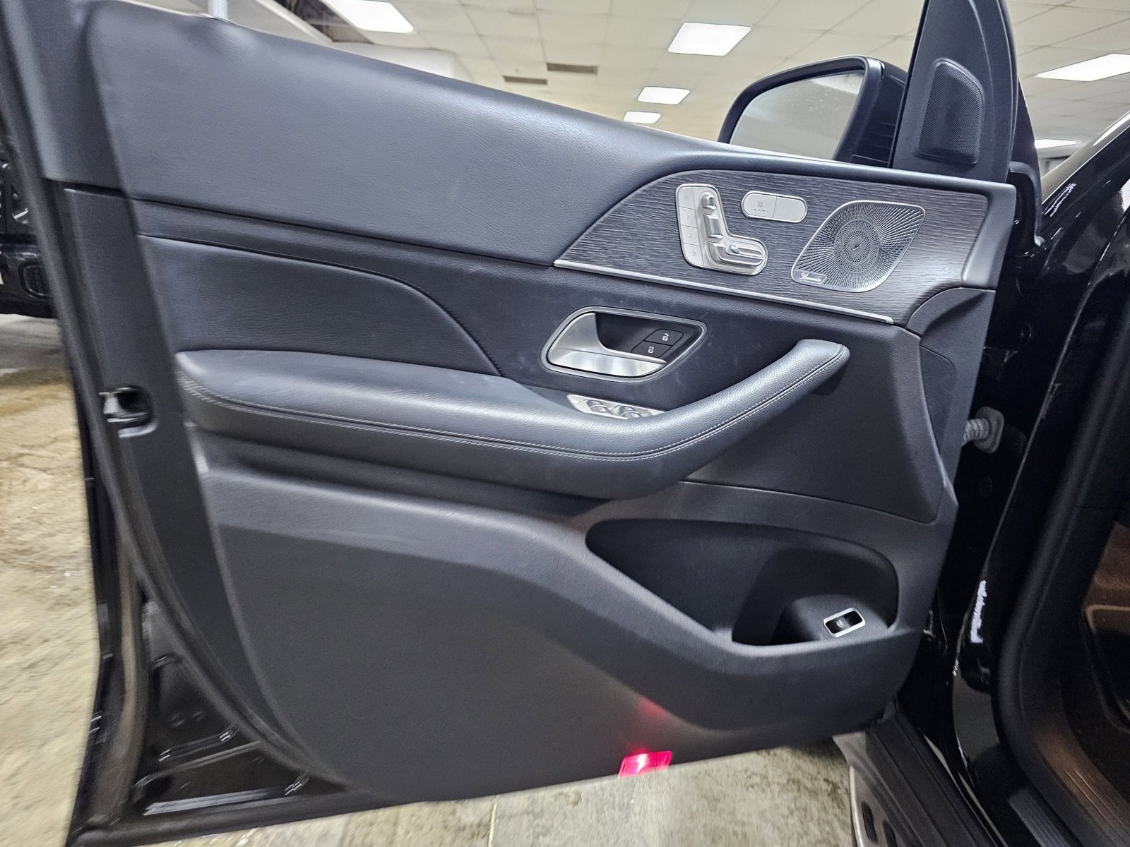 Used 2022 Mercedes-Benz GLE 350 image 11