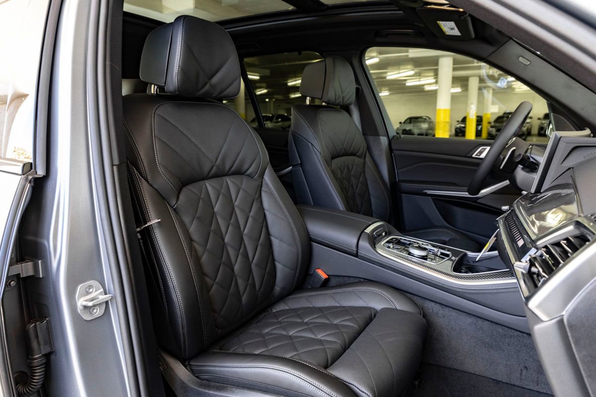 New 2026 BMW X5 M60i image 34