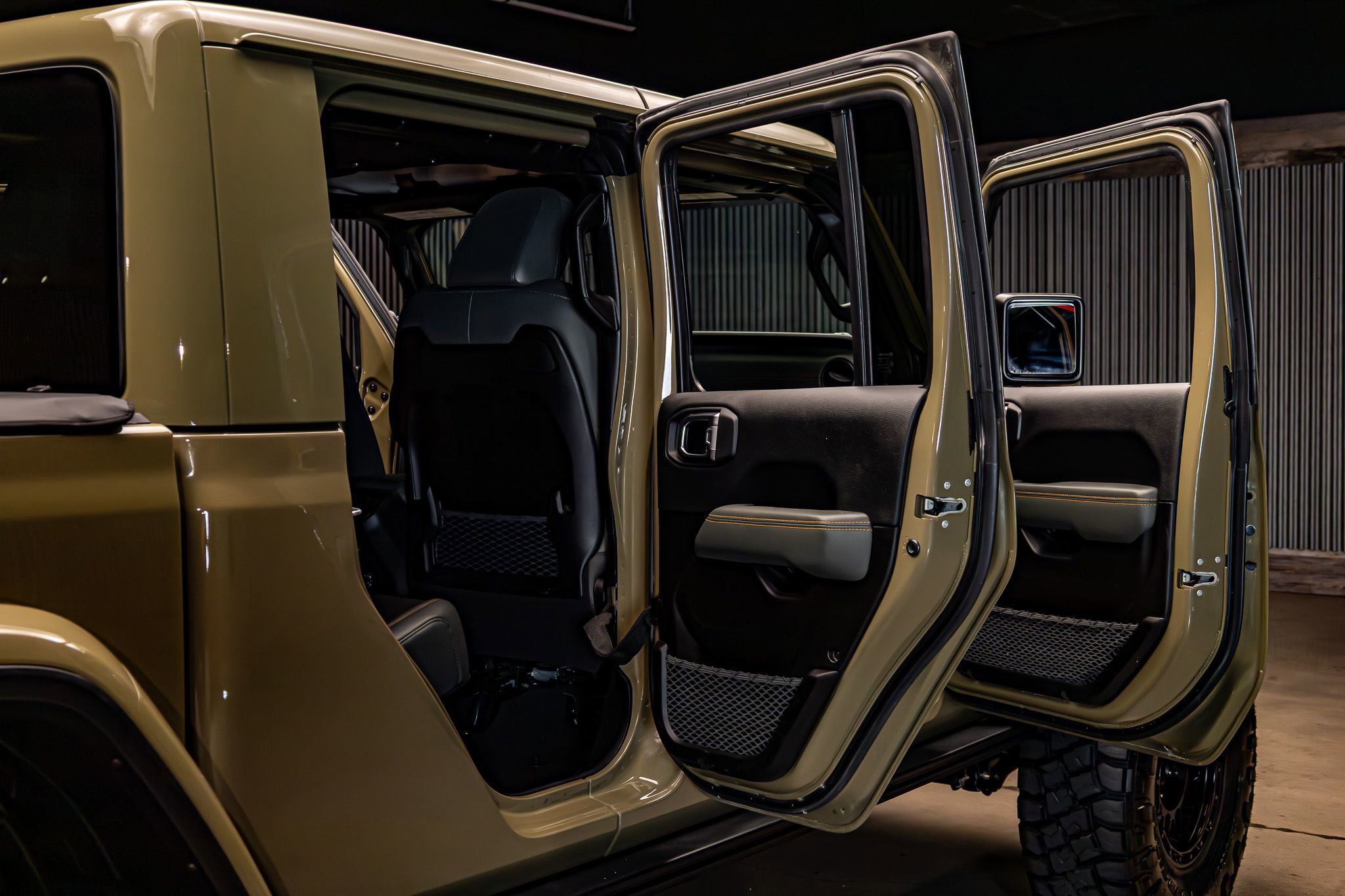 Used 2025 Jeep Gladiator Mojave image 31