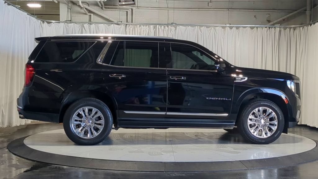 Used 2023 GMC Yukon Denali AWD/4WD image 11