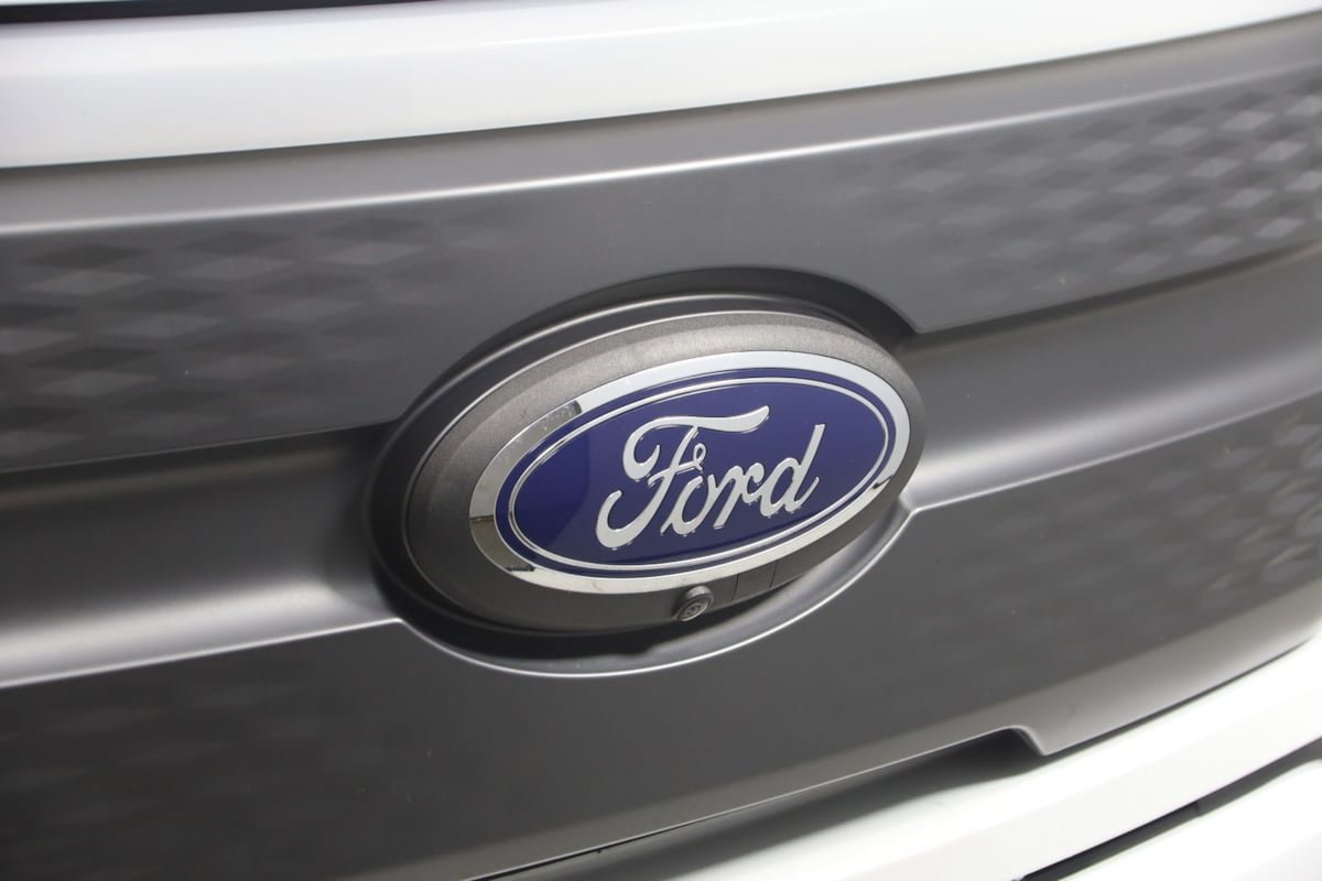 Used 2022 Ford F150 Lightning XLT w/ Tow Technology Package image 14