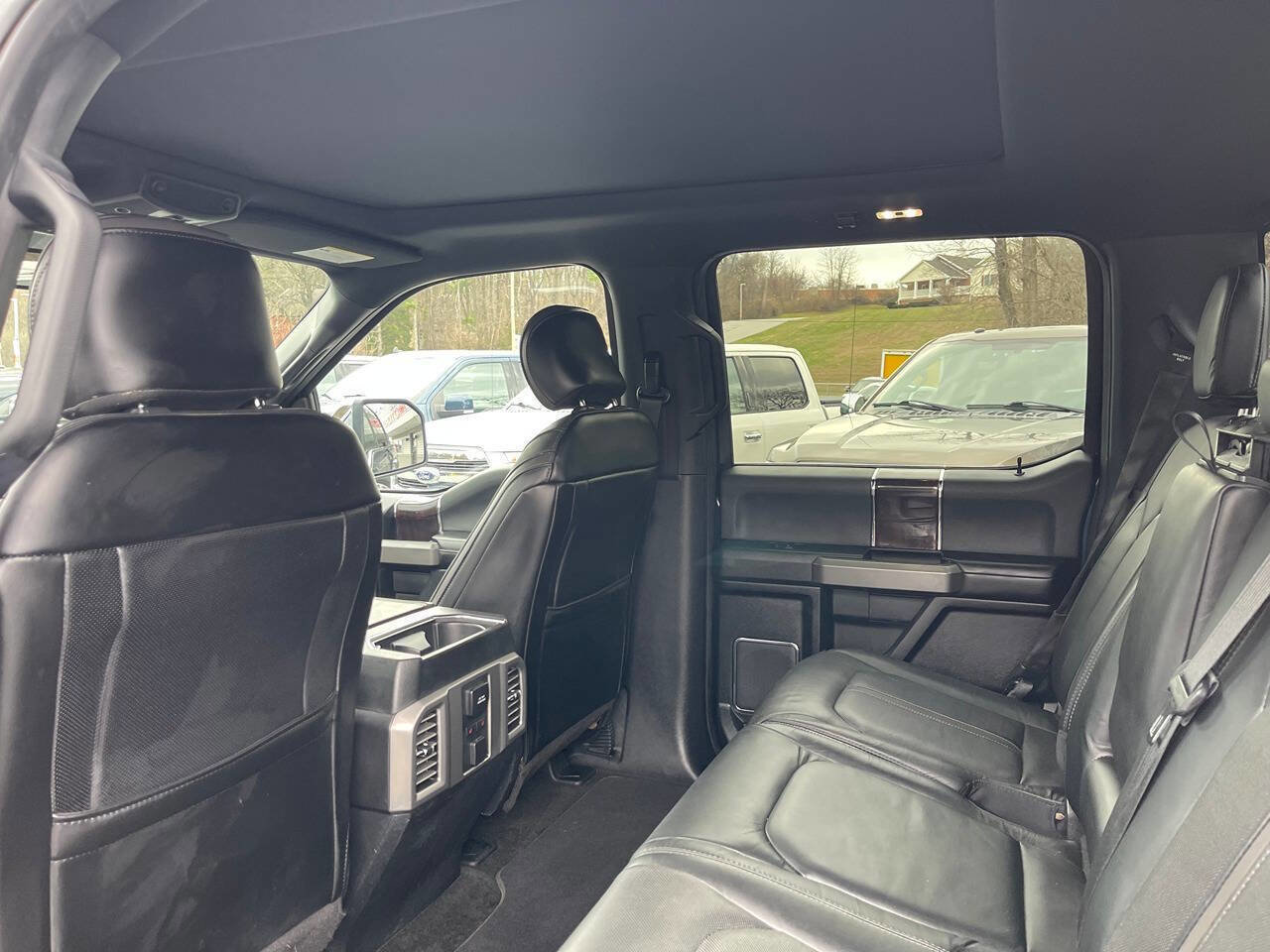 Used 2015 Ford F150 Platinum w/ Trailer Tow Package image 31