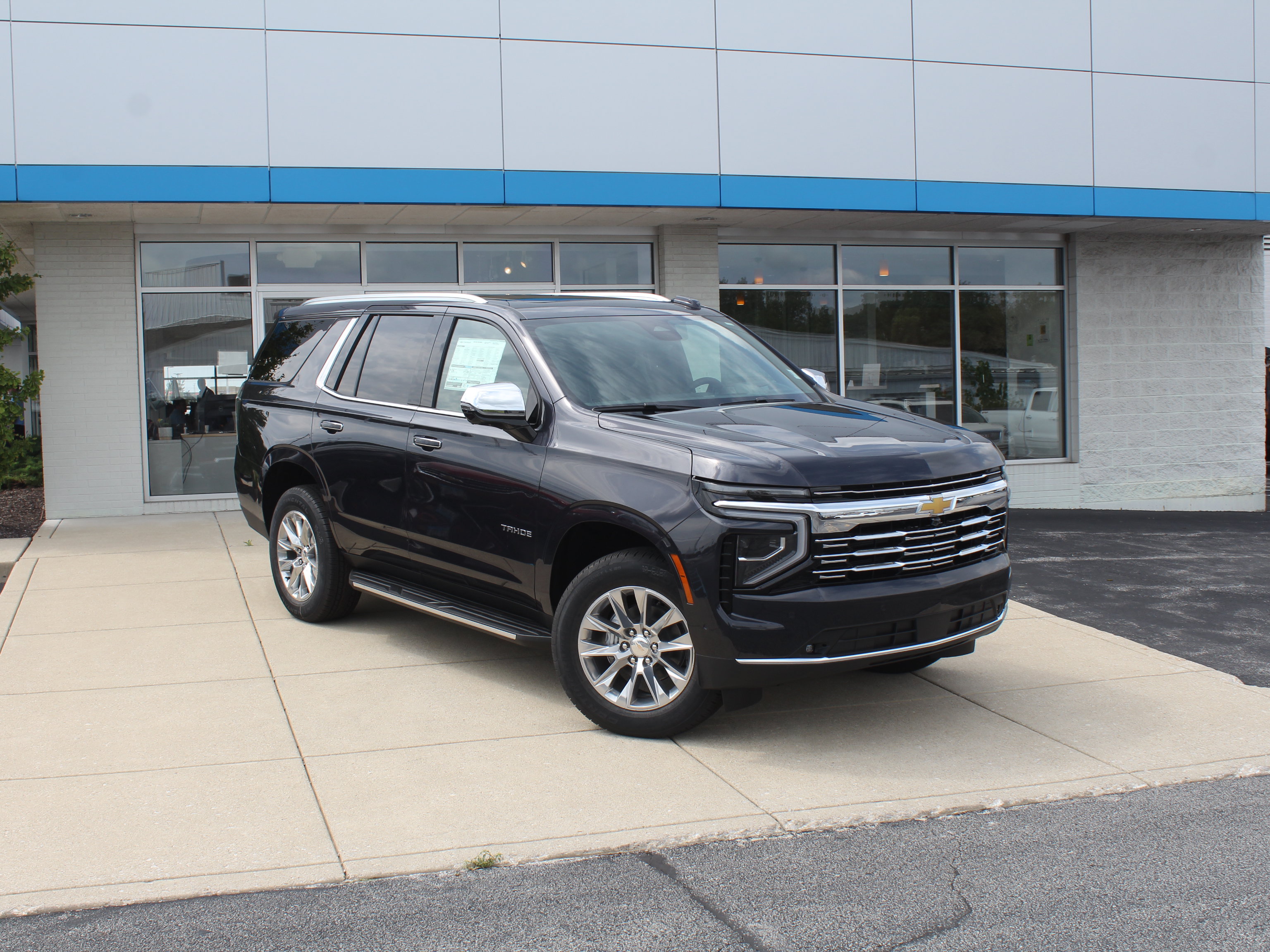 New 2026 Chevrolet Tahoe Premier AWD/4WD image 5