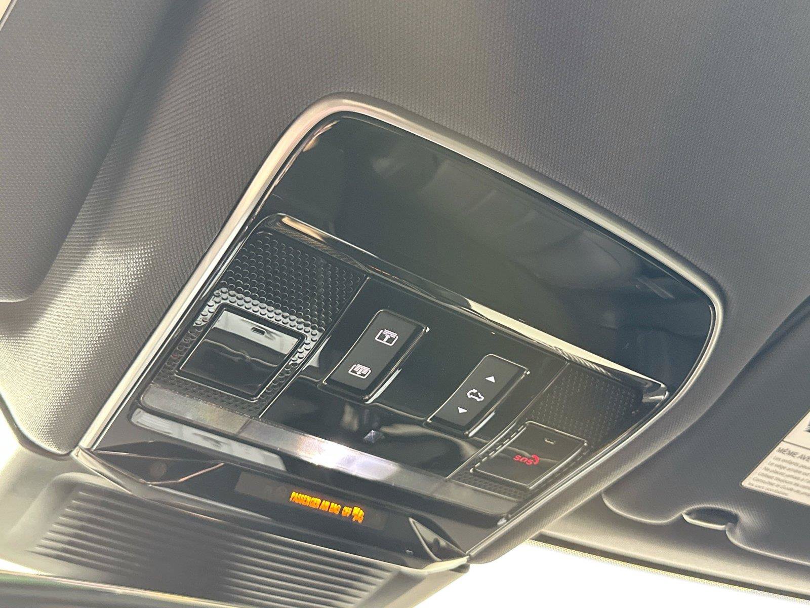 Certified 2025 Land Rover Range Rover Sport Dynamic SE AWD/4WD image 19