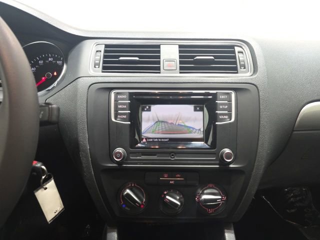 Used 2017 Volkswagen Jetta S image 20