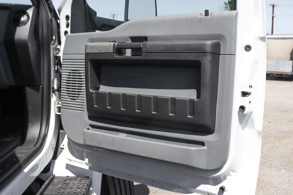 Used 2017 Ford F750 2WD Regular Cab Super Duty image 36