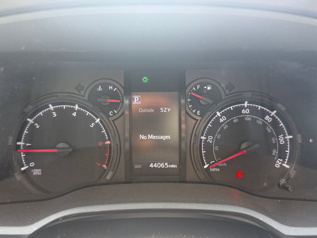 Used 2023 Toyota 4Runner SR5 image 19