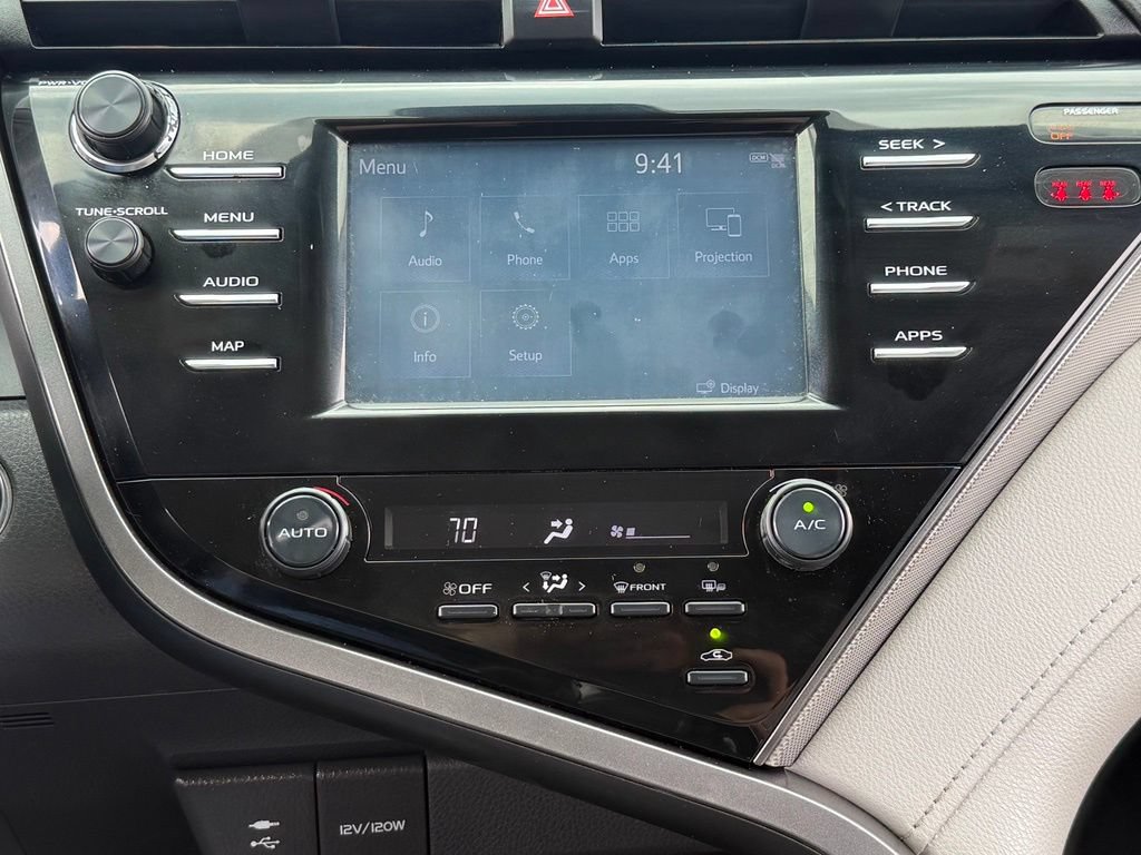 Used 2019 Toyota Camry SE w/ Convenience Package FWD image 34