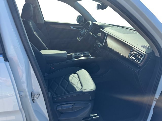New 2026 Volkswagen Atlas SE FWD image 19