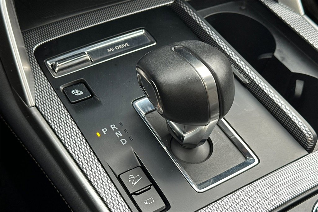 Certified 2025 MAZDA CX-70 Plug-In Hybrid w/ Premium Plus image 21