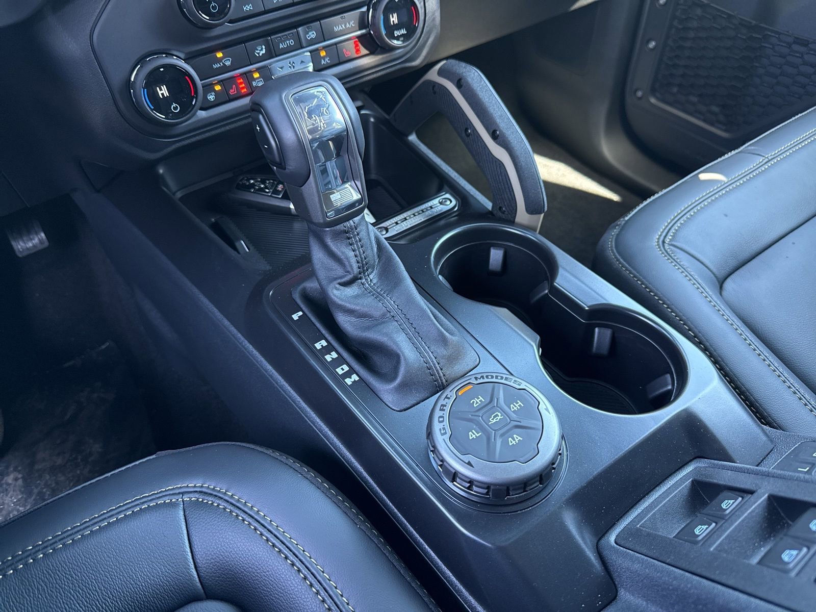 New 2025 Ford Bronco Badlands image 28