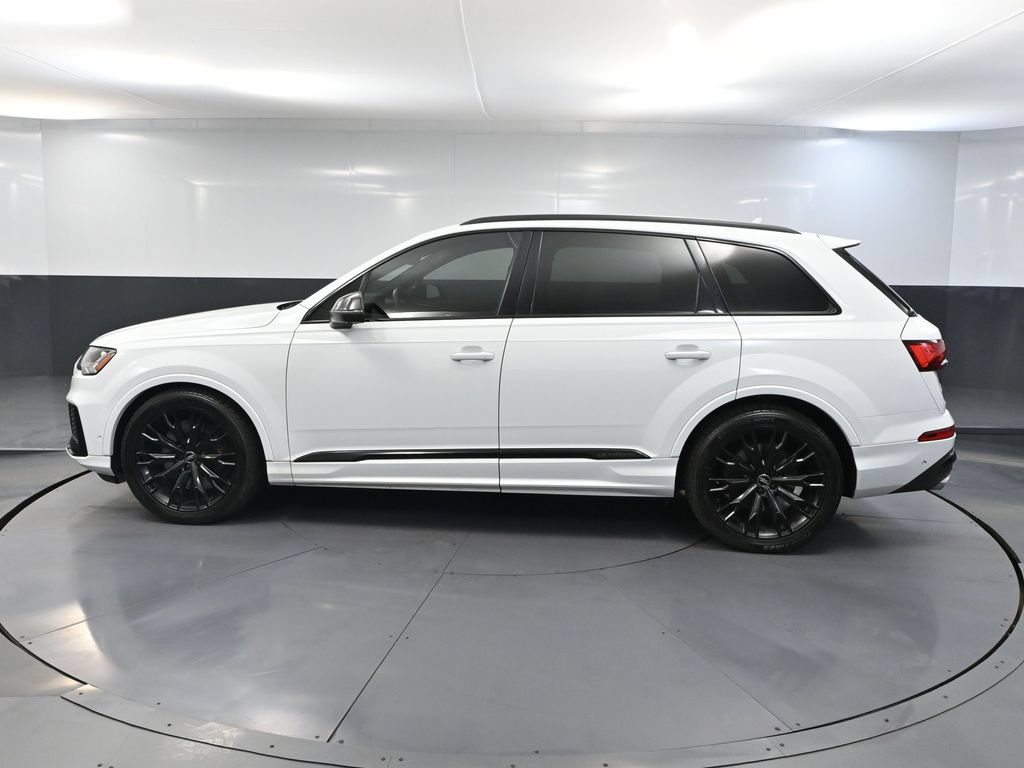 Used 2021 Audi SQ7 Premium Plus w/ Executive Package AWD/4WD image 7