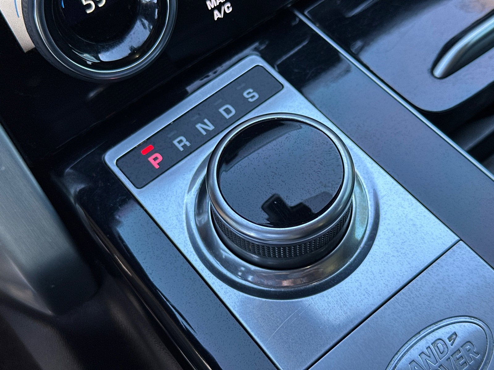 Used 2022 Land Rover Range Rover P525 Westminster Edition image 36