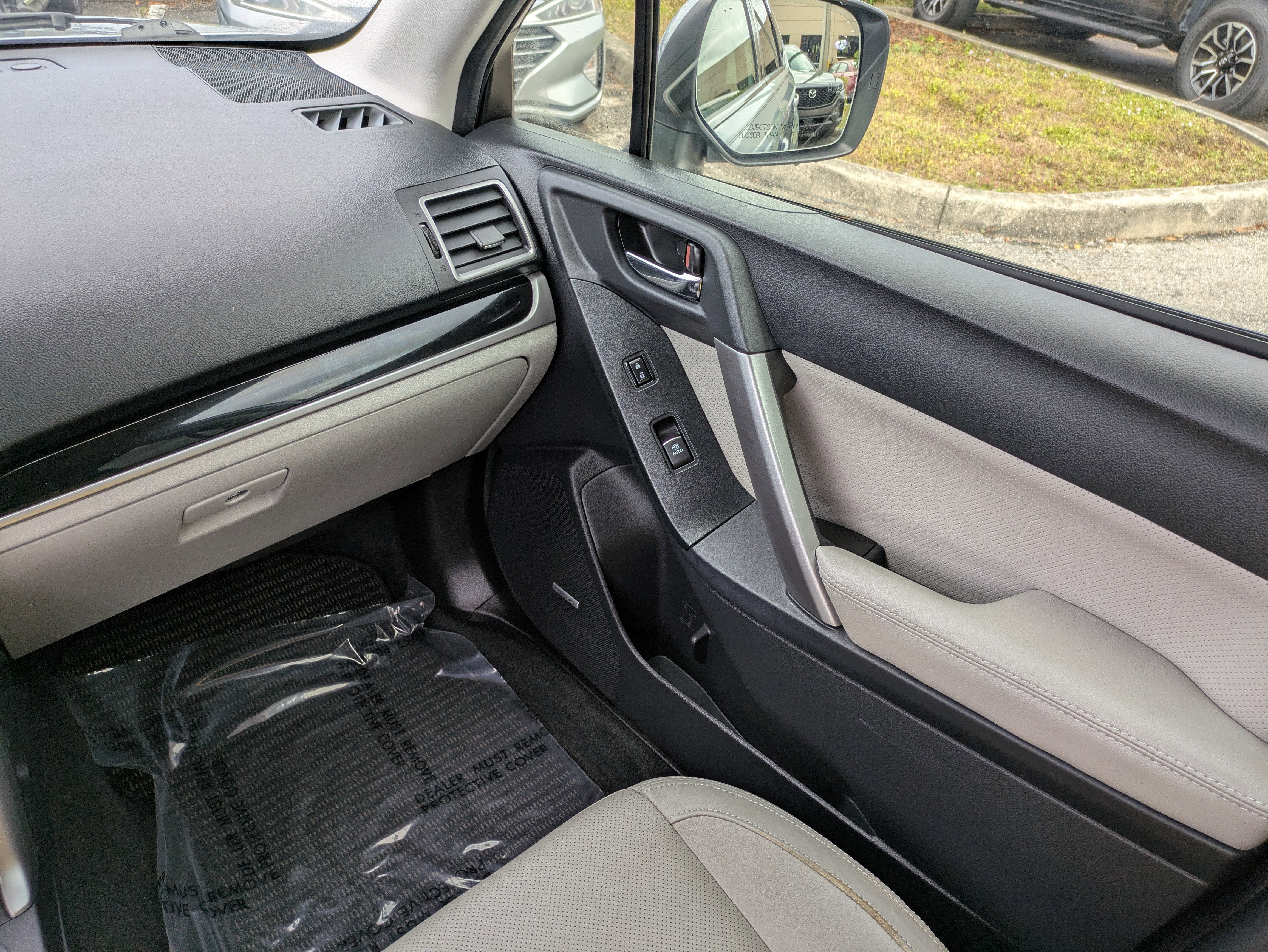 Used 2017 Subaru Forester 2.5i Limited image 18