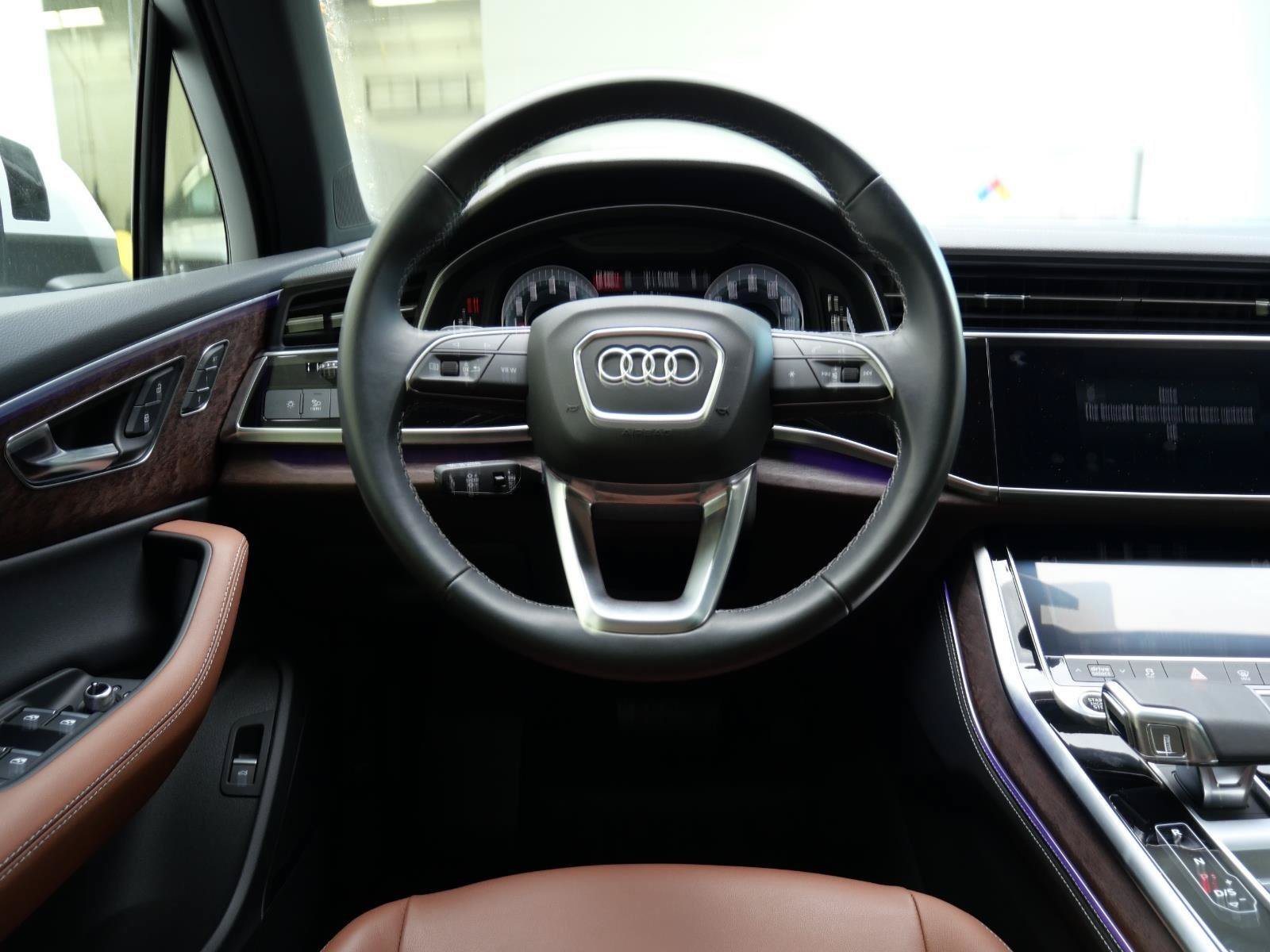 Used 2025 Audi Q7 2.0T Premium Plus AWD/4WD image 30
