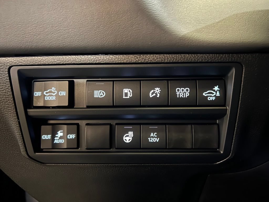 New 2026 Toyota Tundra Platinum AWD/4WD image 32