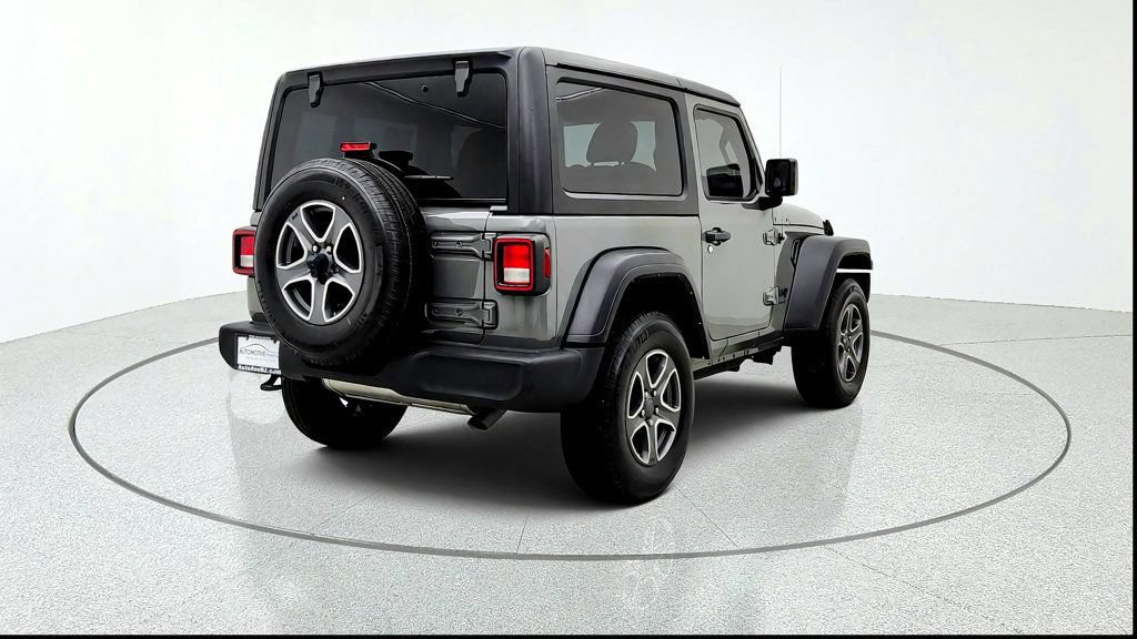 Used 2023 Jeep Wrangler Sport AWD/4WD image 5