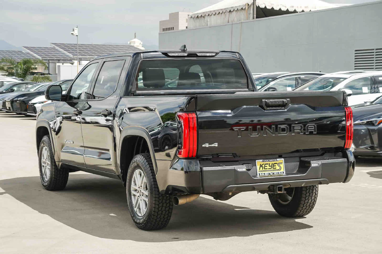 Used 2024 Toyota Tundra SR5 AWD/4WD image 6