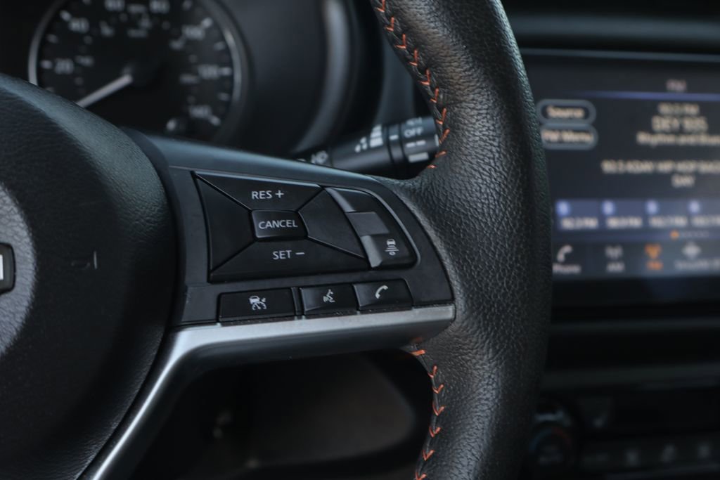Used 2023 Nissan Kicks SR w/ SR Premium Package FWD image 30