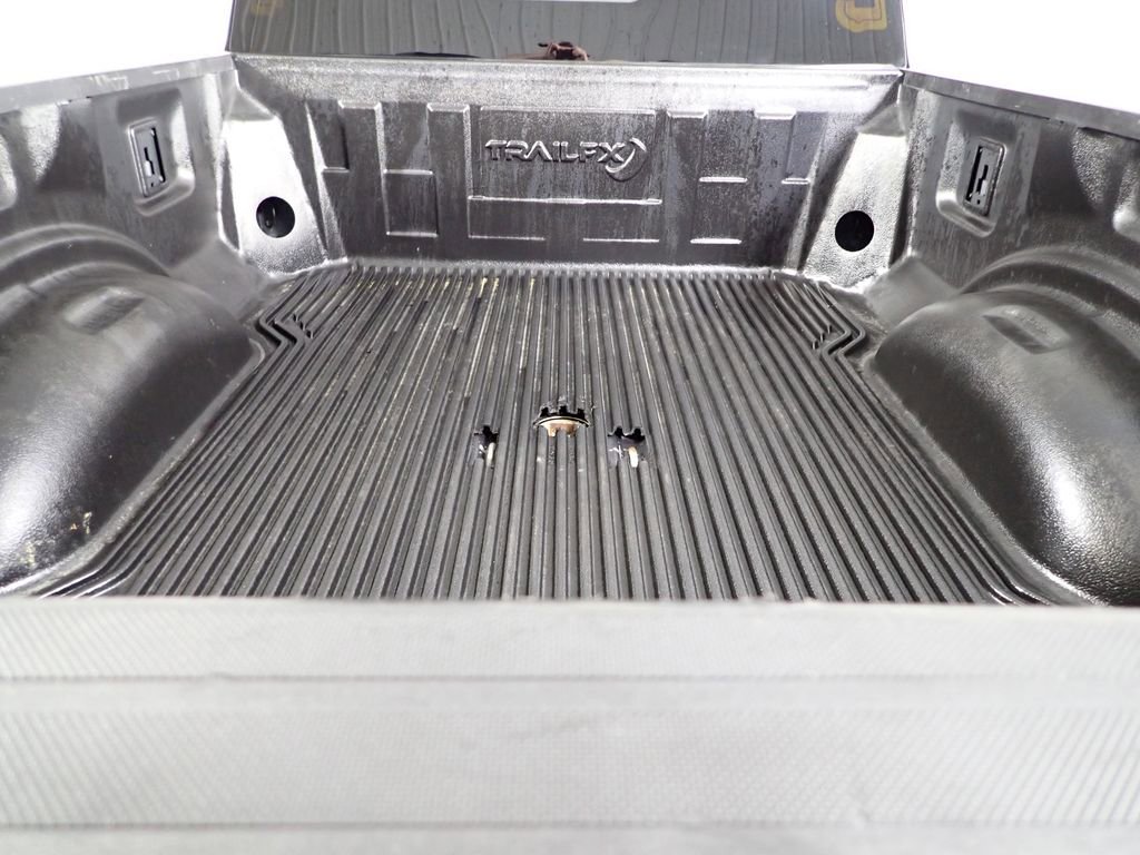 Used 2019 Ford F350 Lariat w/ Chrome Package image 16