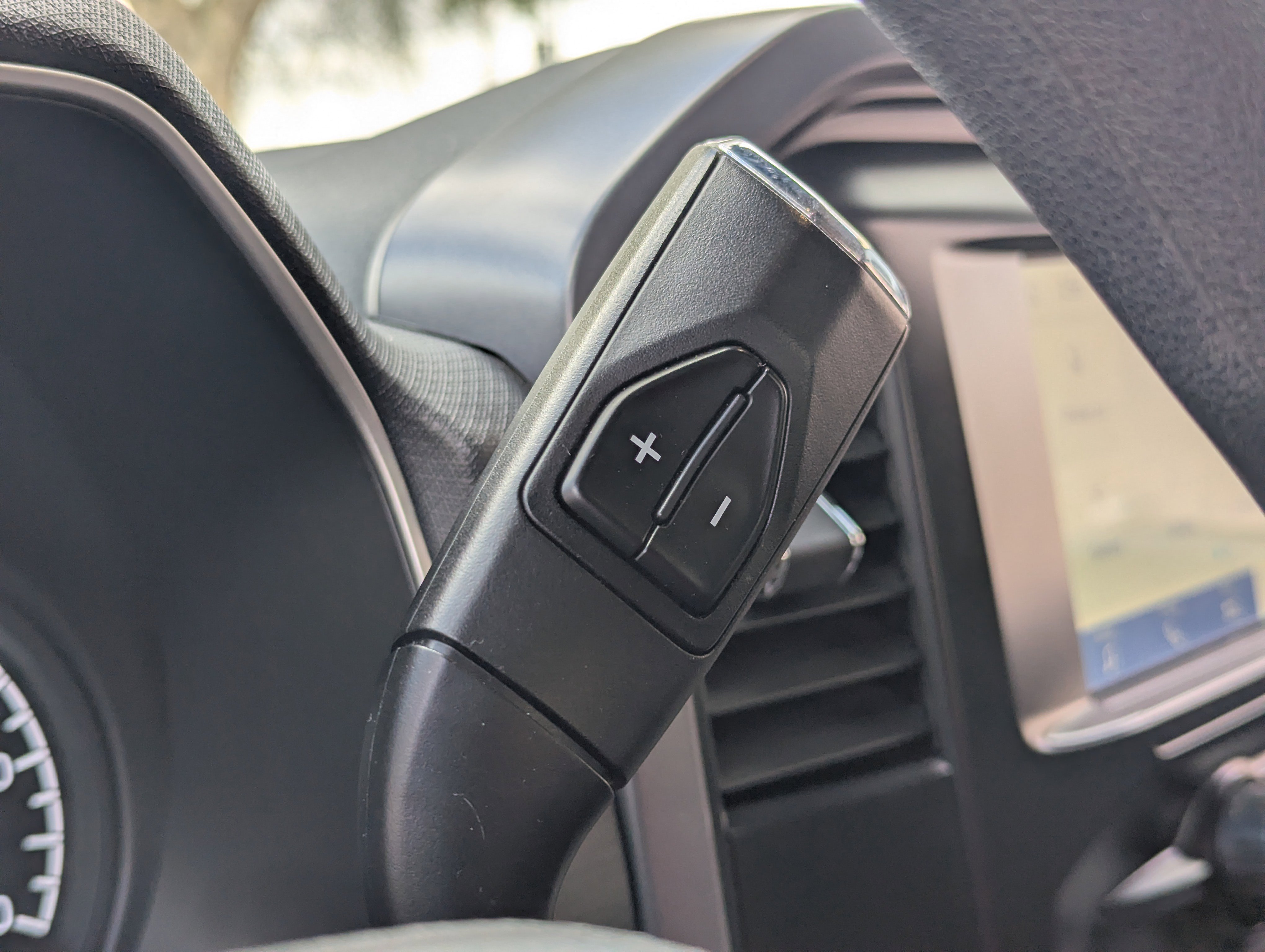 Used 2023 Ford F150 XLT image 30