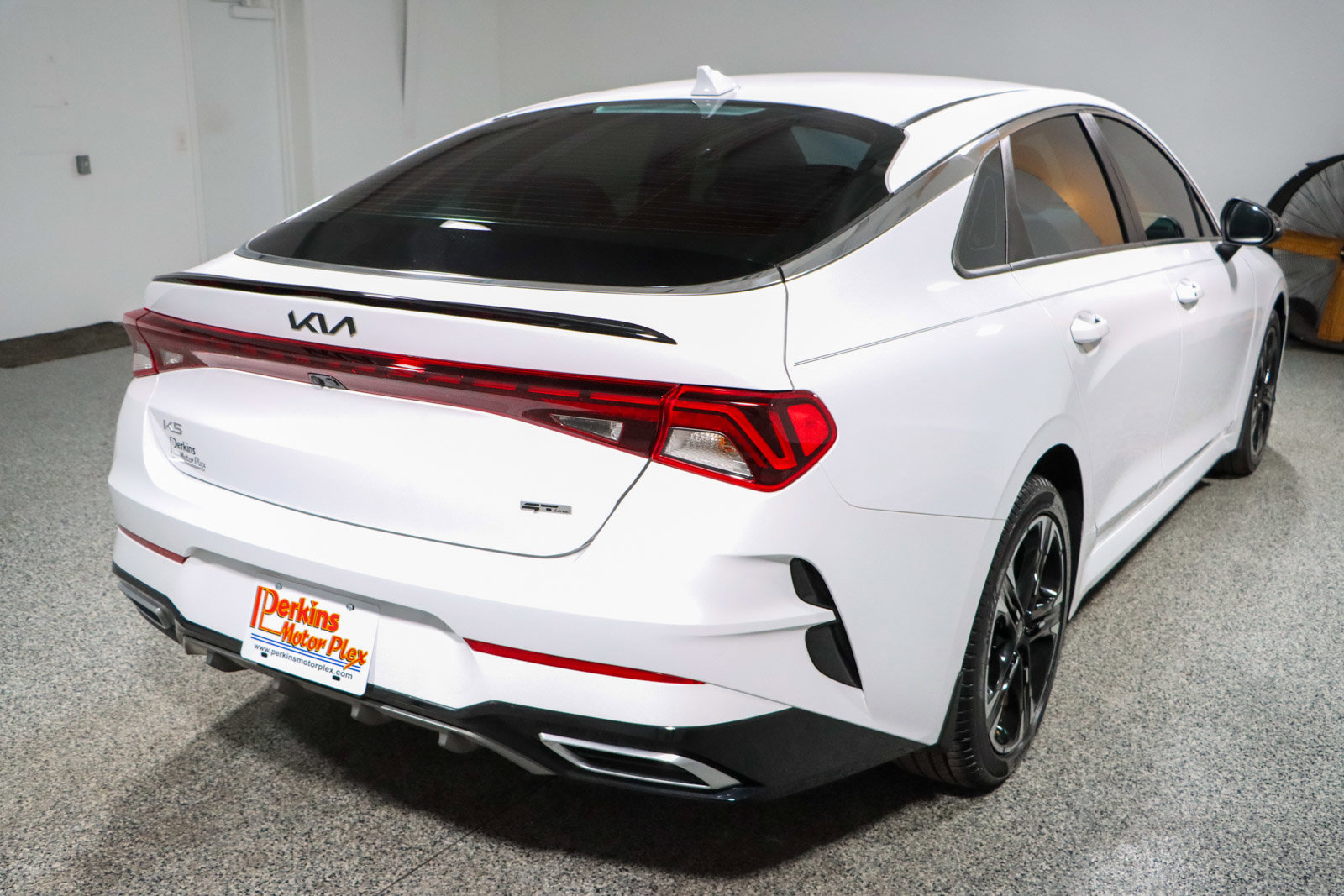 Used 2023 Kia K5 GT-Line w/ GT-Line Premium Package image 7