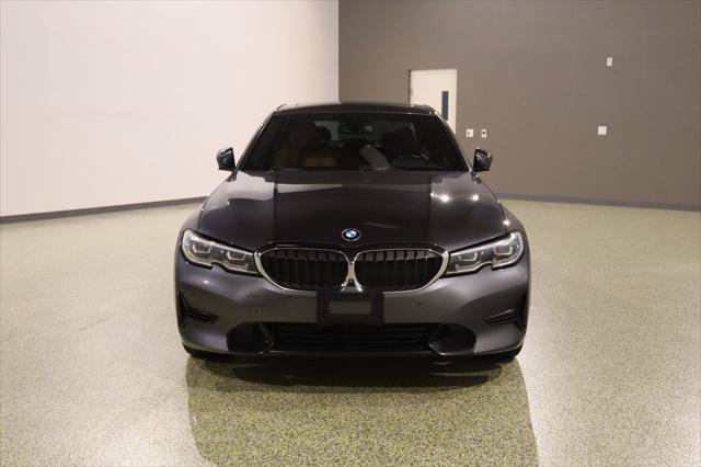 Used 2021 BMW 330i Sedan w/ Premium Package RWD image 2