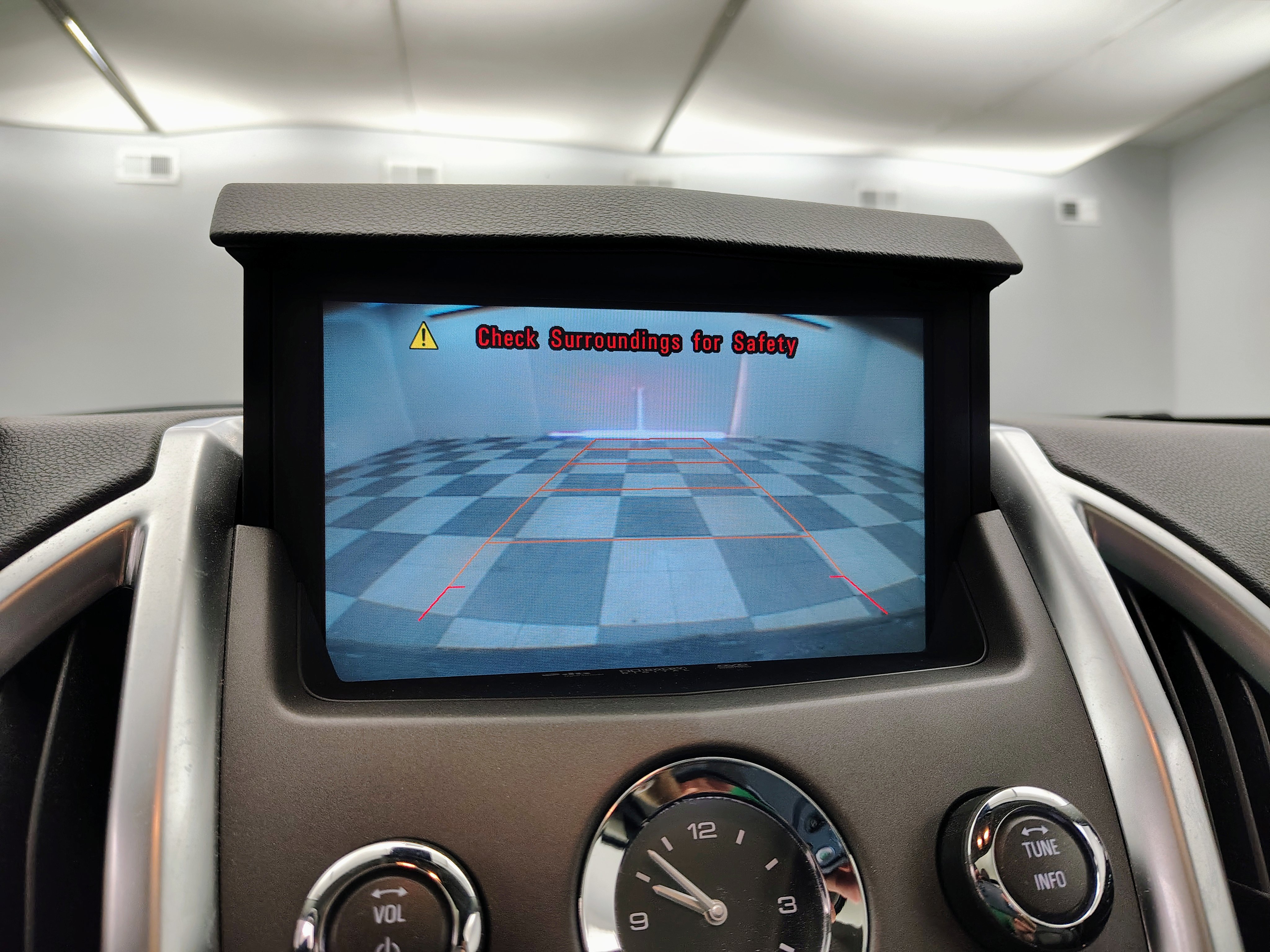 Used 2012 Cadillac SRX Premium AWD/4WD image 3