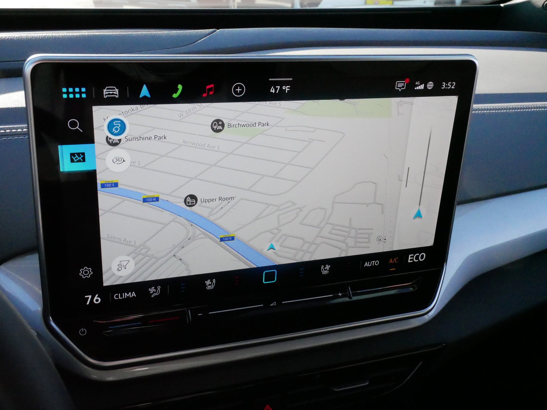 Certified 2025 Volkswagen ID.4 Pro S image 29