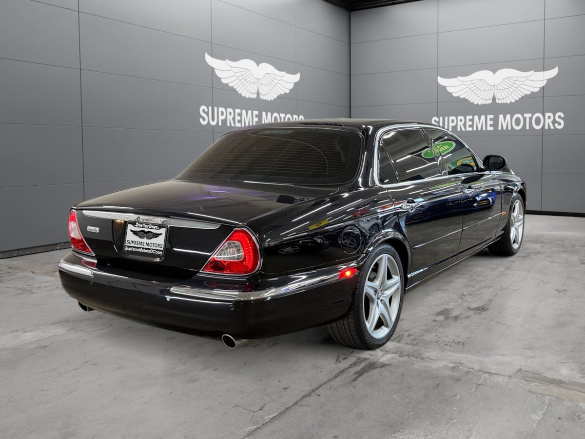 Used 2005 Jaguar XJ8 RWD image 5