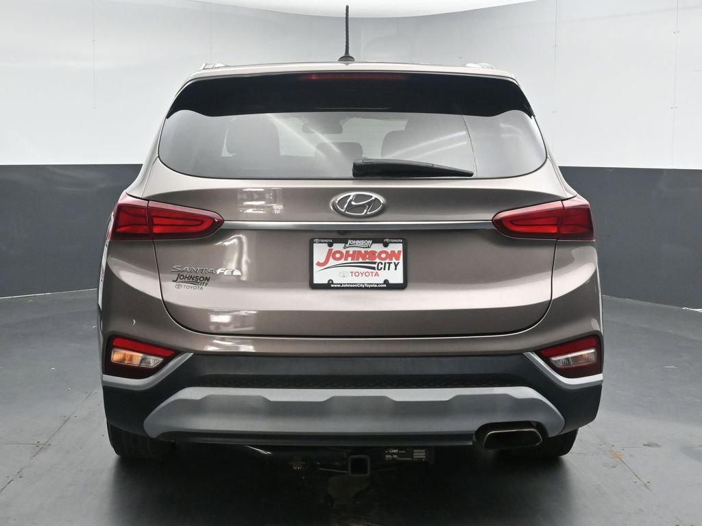 Used 2019 Hyundai Santa Fe SE FWD image 8