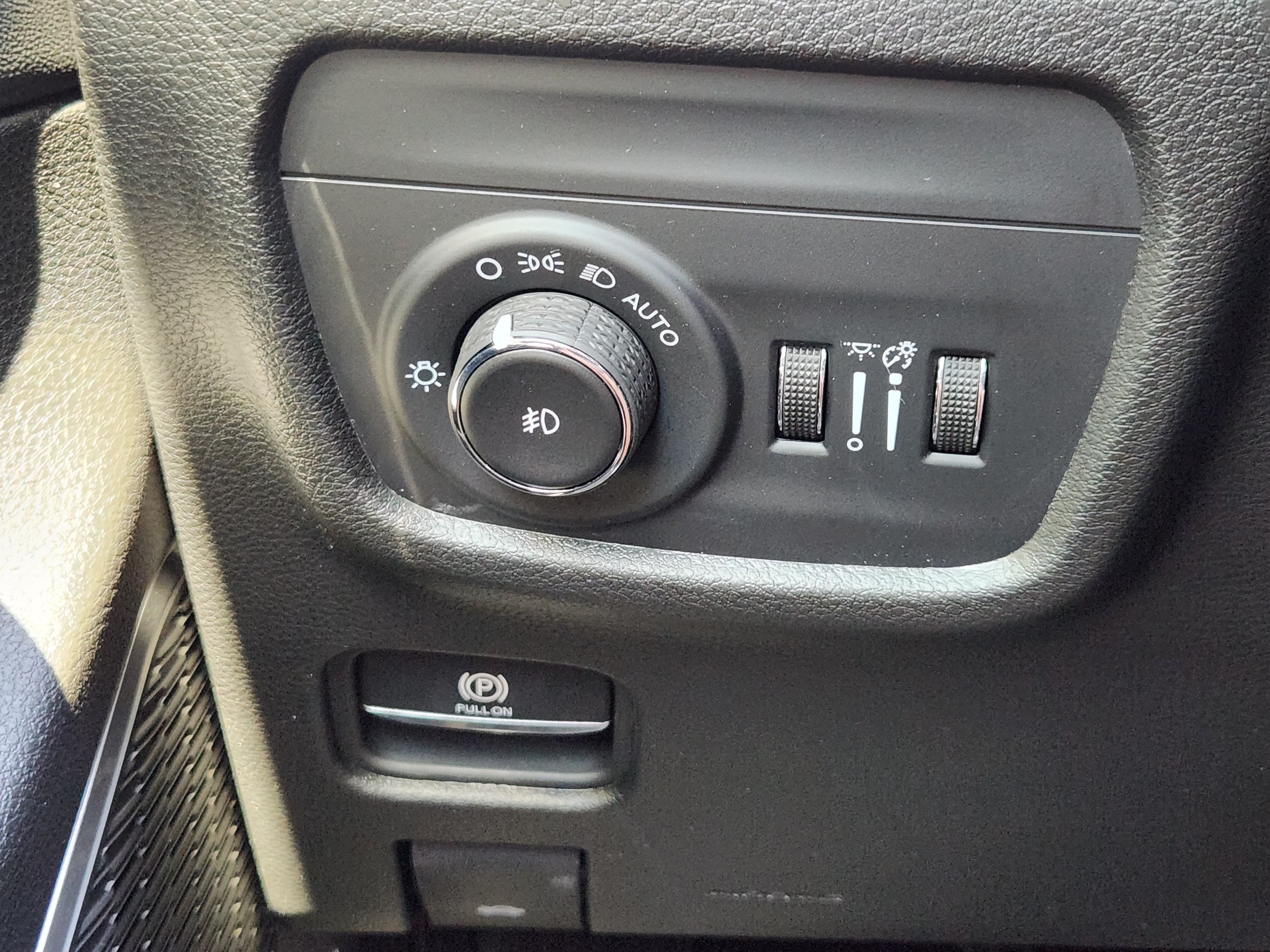 Used 2026 Jeep Grand Cherokee L Limited w/ Limited Altitude Package AWD/4WD image 22