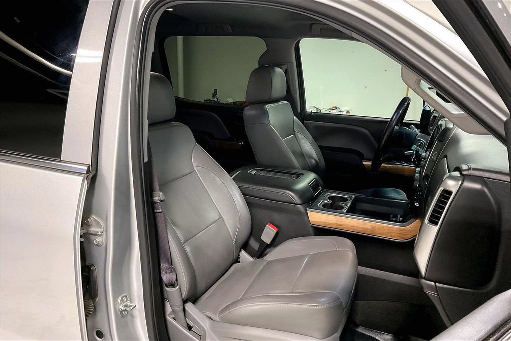 Used 2017 Chevrolet Silverado 1500 LTZ w/ Texas Edition RWD image 9