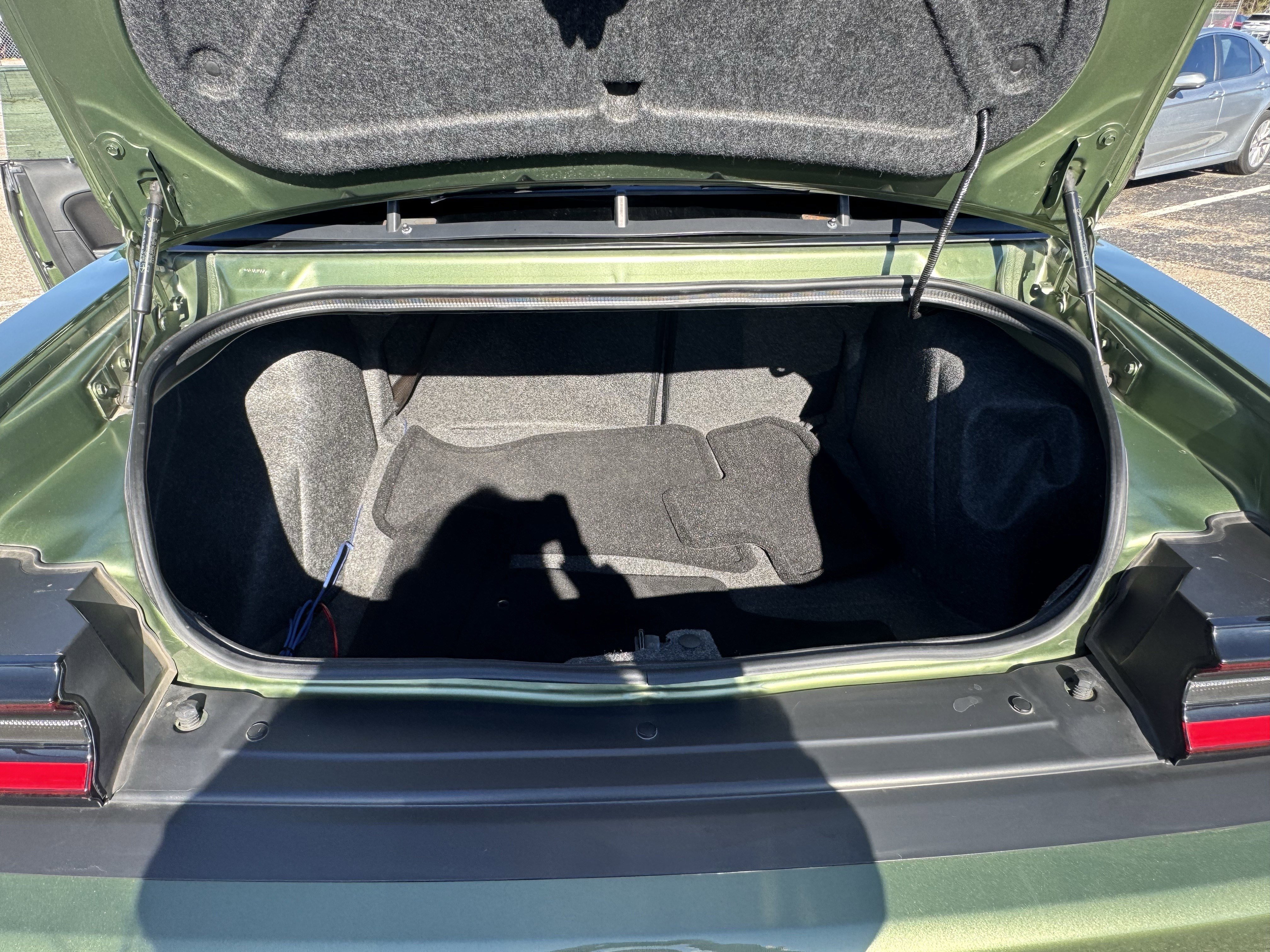 Used 2021 Dodge Challenger SXT w/ Blacktop Package image 8