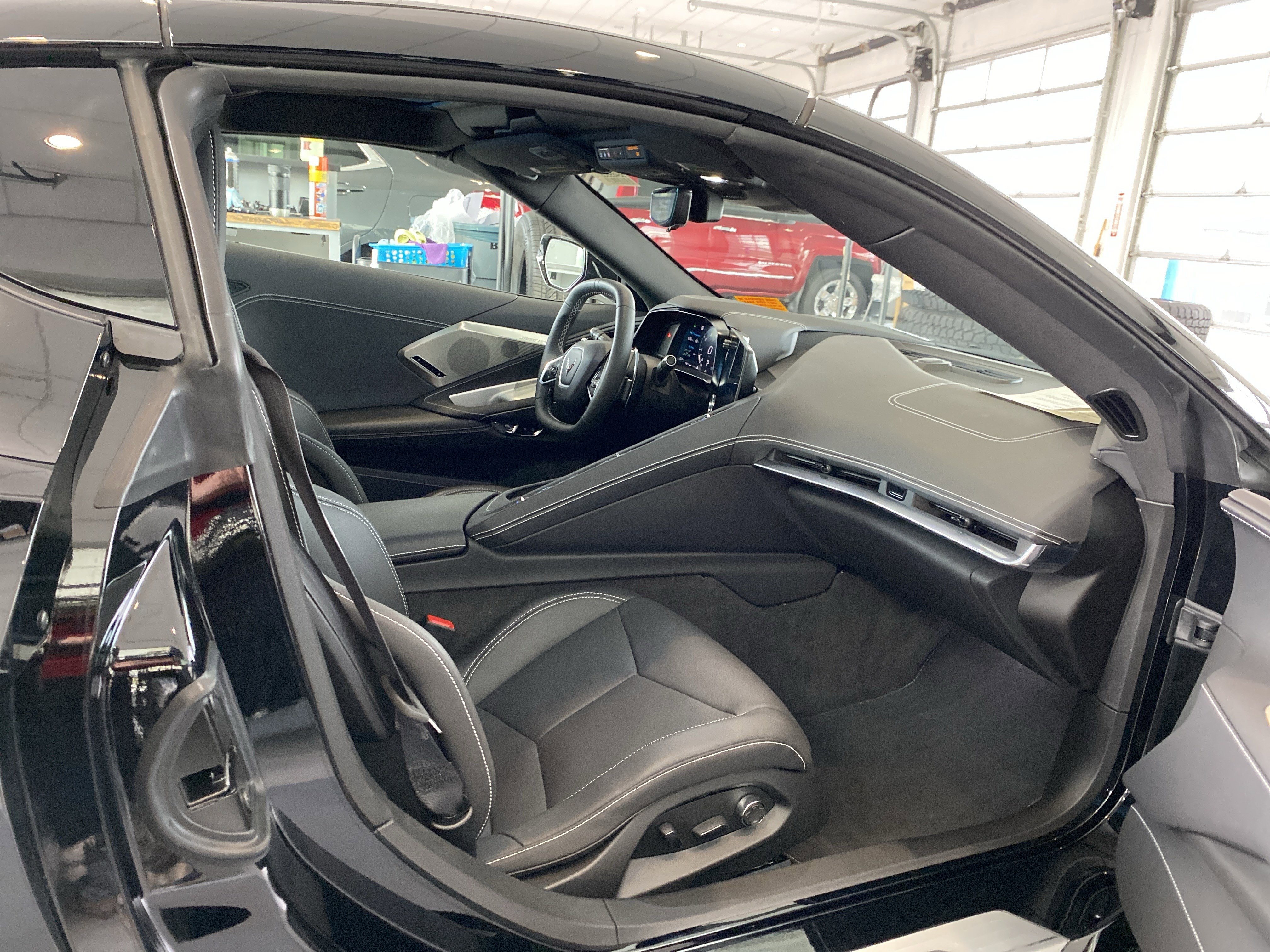 Used 2024 Chevrolet Corvette Stingray Preferred Cpe w/ Battery Protection Package image 22