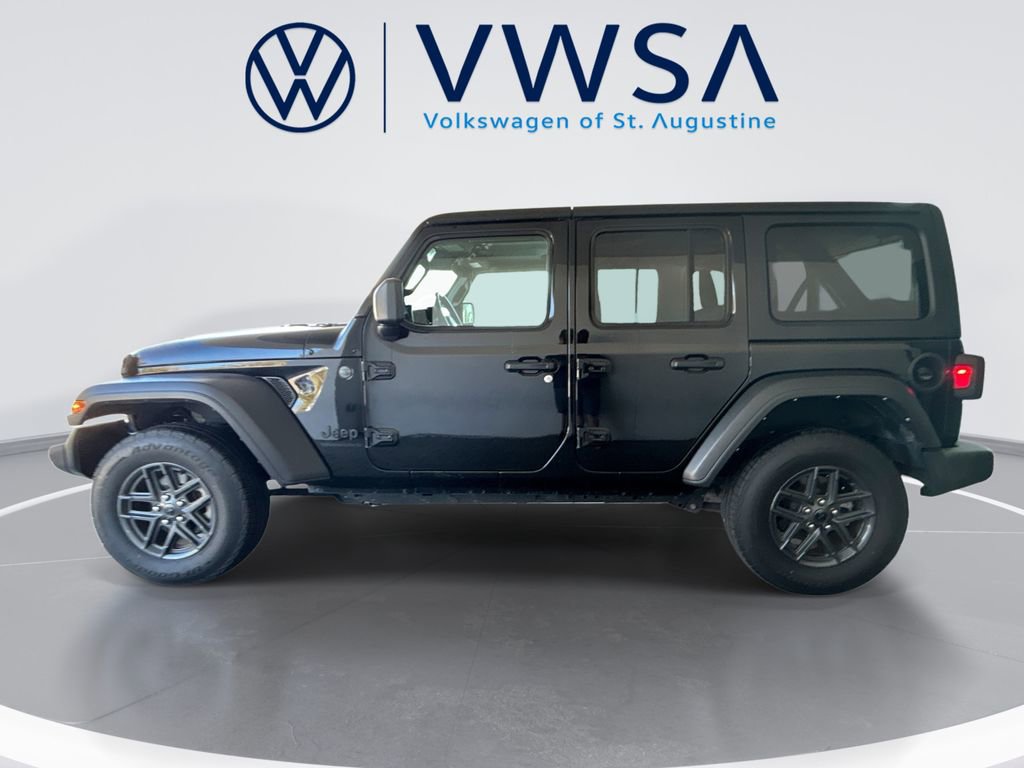 Used 2024 Jeep Wrangler Sport S image 4