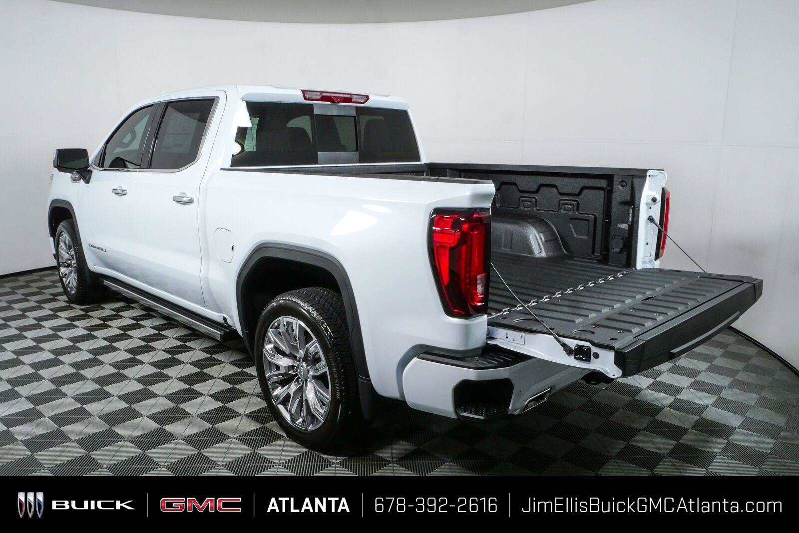 New 2026 GMC Sierra 1500 Denali AWD/4WD image 33